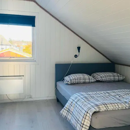 Beautiful Spacious W Garden