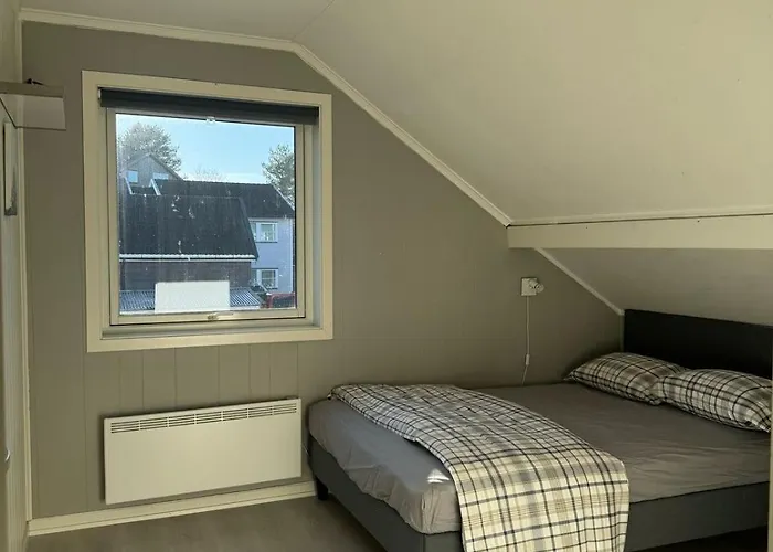 Beautiful Spacious W Garden